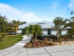 Picture of 700 N River Road, Venice, FL 34293