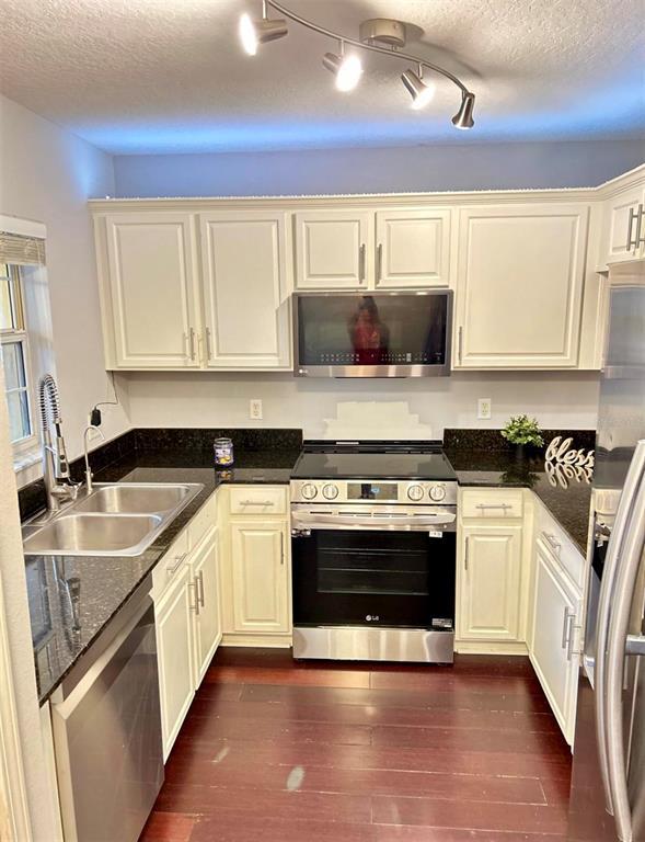 Picture of 3417 Dragon View Court Unit 3417, Valrico FL 33594