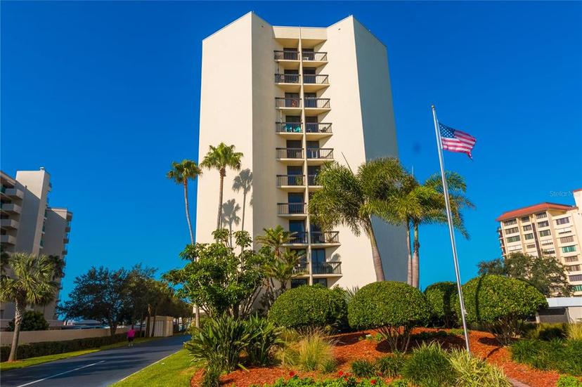 Picture of 690 Island Way Unit 410, Clearwater Beach FL 33767
