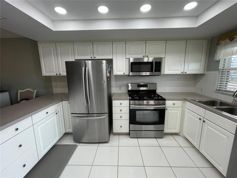 Picture of 1847 Shore Drive S Unit 316, South Pasadena FL 33707