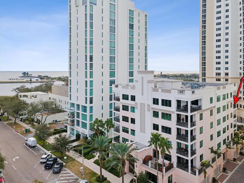 Picture of 146 4Th Avenue Ne Unit 504, St Petersburg FL 33701
