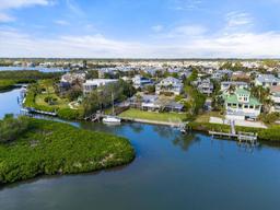 Picture of 7056 Hawks Harbor Circle, Bradenton, FL 34207