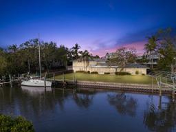 Picture of 7056 Hawks Harbor Circle, Bradenton, FL 34207