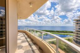 Picture of 3060 Grand Bay Boulevard Unit 175, Longboat Key, FL 34228