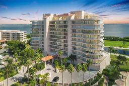Picture of 3060 Grand Bay Boulevard Unit 175, Longboat Key, FL 34228