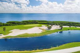 Picture of 3060 Grand Bay Boulevard Unit 175, Longboat Key, FL 34228