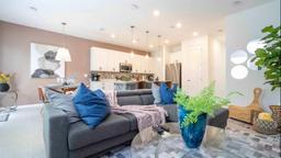 Picture of 607 Longboat Drive, Davenport, FL 33896