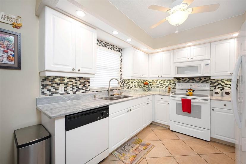 Picture of 5800 Sabal Trace Drive Unit 701, North Port FL 34287