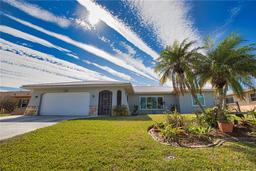 Picture of 1290 Cambridge Drive, Venice, FL 34293