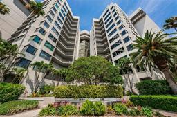 Picture of 1600 Gulf Boulevard Unit 417, Clearwater Beach, FL 33767