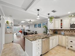 Picture of 3259 Hilary Circle Unit 1C, Palm Harbor, FL 34684