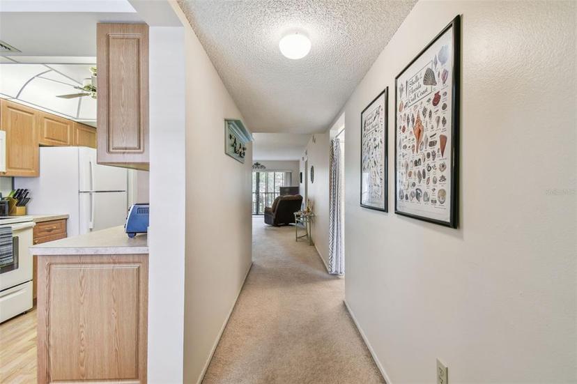 Picture of 635 30Th Ave W Unit F206, Bradenton FL 34205
