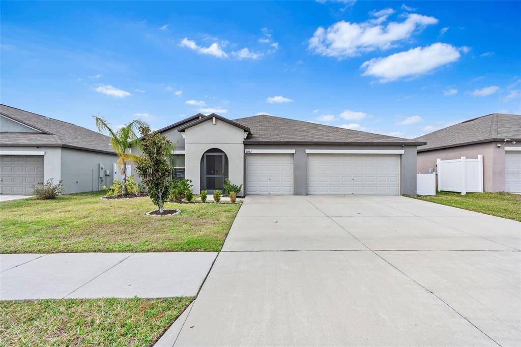 Picture of 13557 Willow Bluestar Loop, Riverview, FL 33579