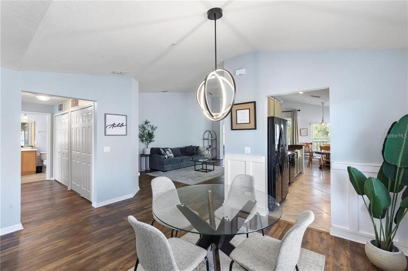 Picture of 8321 Bella Vida Circle Unit 8321, Davenport FL 33896