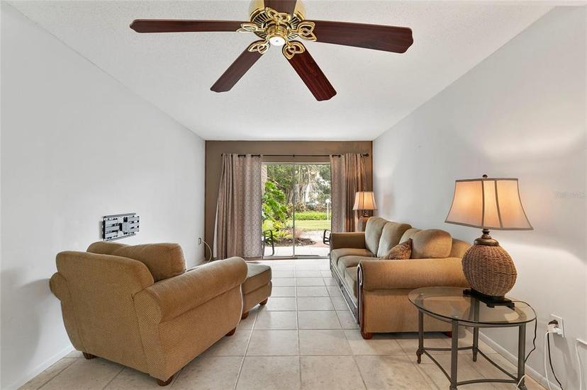Picture of 5889 Canal Drive Unit I4, Bradenton FL 34207