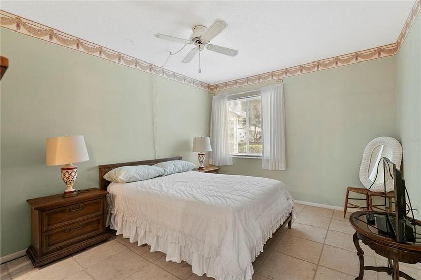 Picture of 5889 Canal Drive Unit I4, Bradenton FL 34207
