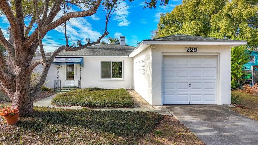 Picture of 229 Lime Circle S, Dunedin FL 34698