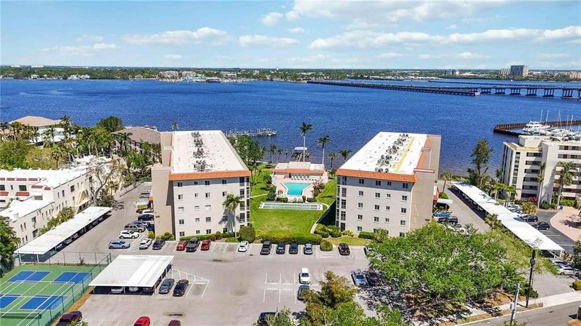 Picture of 1600 1St Avenue W Unit 304A, Bradenton FL 34205