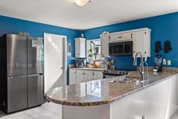 Picture of 36129 E Eldorado Lake Drive, Eustis, FL 32736