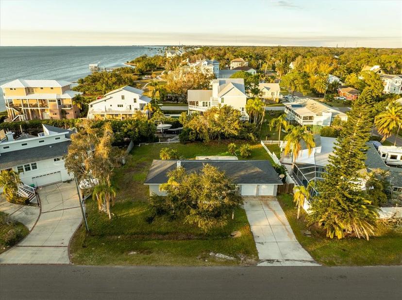Picture of 608 Florida Boulevard, Crystal Beach FL 34681
