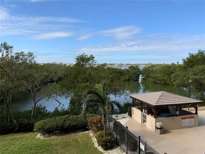 Picture of 7050 Sunset Drive S Unit 208, South Pasadena FL 33707