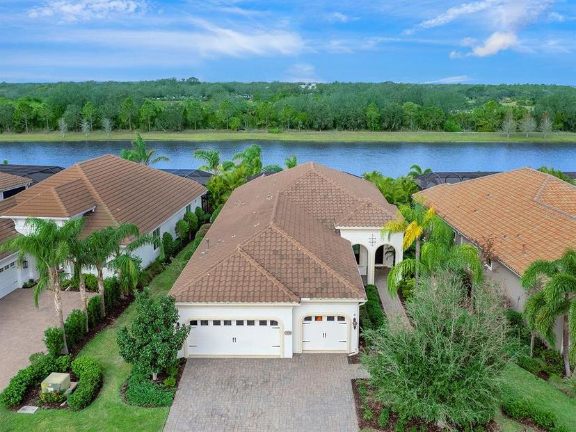 Picture of 7220 Whittlebury Trail, Lakewood Ranch FL 34202