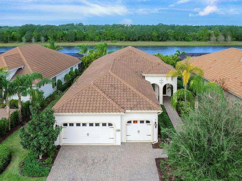 Picture of 7220 Whittlebury Trail, Lakewood Ranch FL 34202