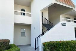 Picture of 7304 W Country Club Drive N Unit 213, Sarasota, FL 34243