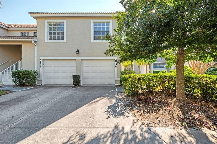 Picture of 6750 Fairway Gardens Drive Unit 6750, Bradenton FL 34203