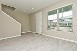 Picture of 627 Bayhawk Street, Debary, FL 32713