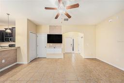 Picture of 8110 Hampton View Lane, Tampa, FL 33647