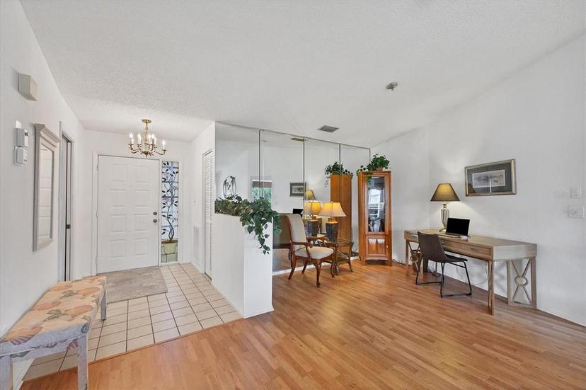 Picture of 610 Apple Lane, Englewood FL 34223
