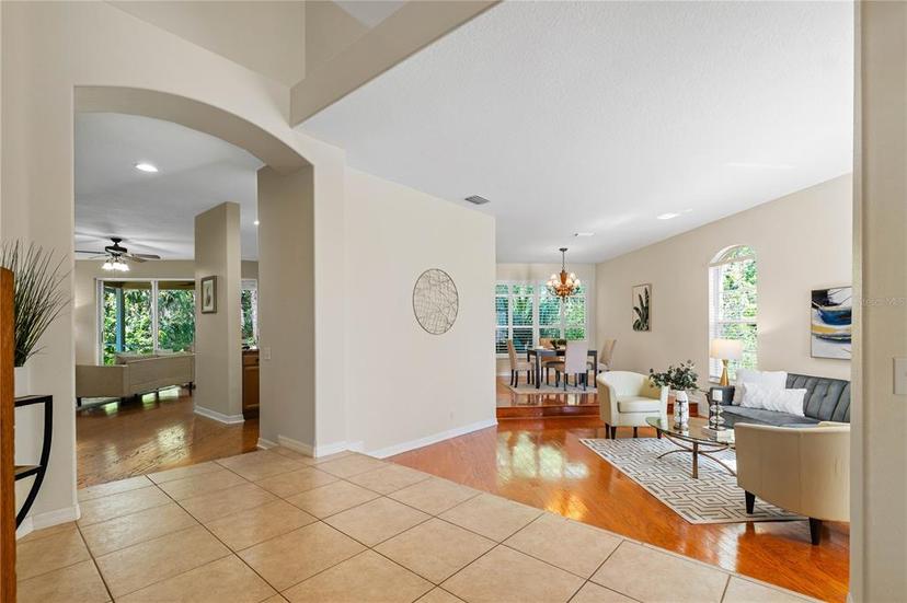 Picture of 587 Lakewood Drive, Oldsmar FL 34677