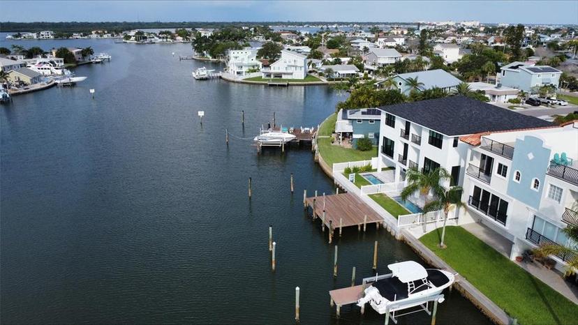 Picture of 160 174Th Terrace Drive E Unit B, Redington Shores FL 33708