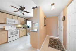 Picture of 175 Kings Highway Unit 528, Punta Gorda, FL 33983