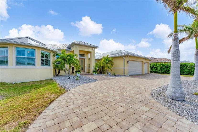 Picture of 15228 Chinook Way, Port Charlotte FL 33981