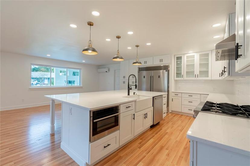Picture of 25335 Troon Avenue, Sorrento FL 32776