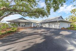 Picture of 7416 Riverview Drive, Bradenton, FL 34209