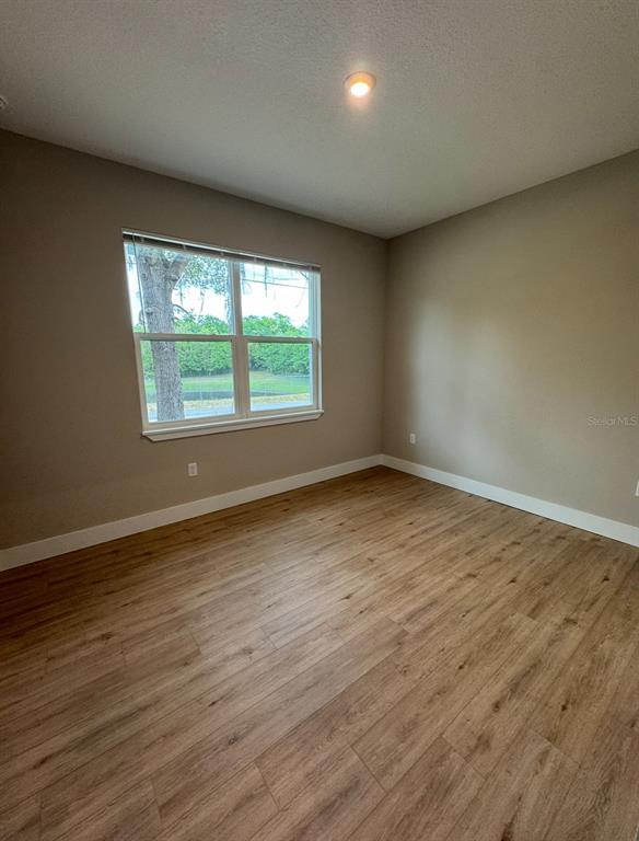 Picture of 116 E Cleveland Street, Apopka FL 32703