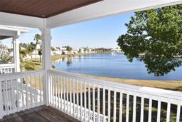 Picture of 108 Pompano Drive Se Unit D, St Petersburg, FL 33705
