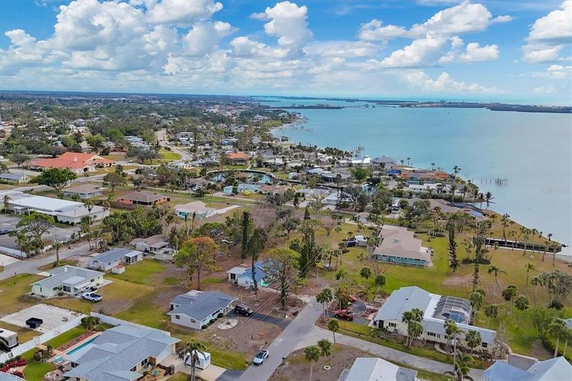 Picture of 321 S Mango Street, Englewood FL 34223