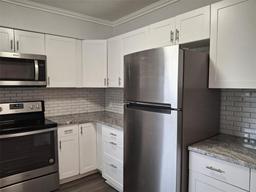 Picture of 3843 19Th Avenue N, St Petersburg, FL 33713