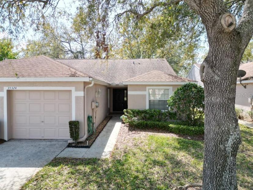 Picture of 35324 Whispering Pines Drive, Zephyrhills FL 33541