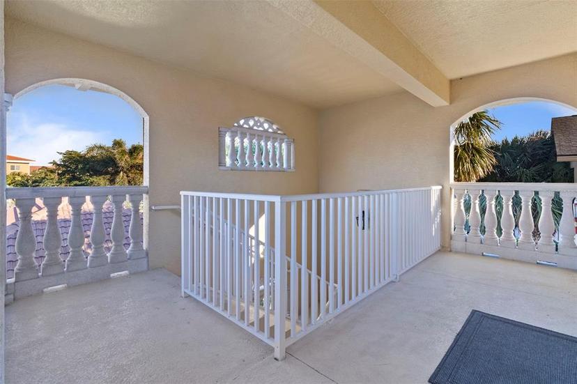 Picture of 3329 Purple Martin Drive Unit 121, Punta Gorda FL 33950