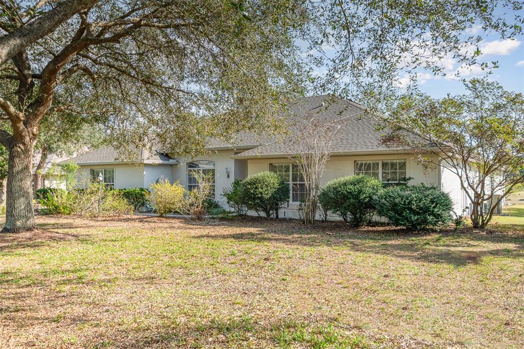 Picture of 36502 Barrington Drive, Eustis, FL 32736