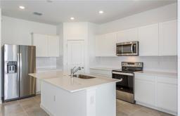 Picture of 6805 SW 90Th Loop, Ocala, FL 34476