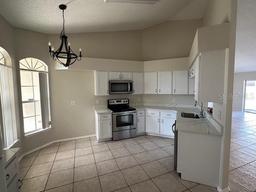 Picture of 4710 Bloom Drive, Plant City, FL 33566