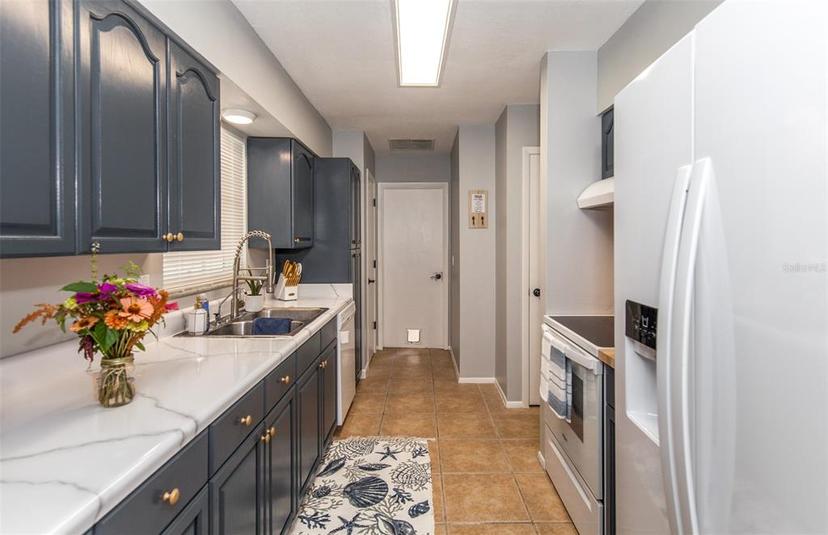 Picture of 140 Columbia Road, Venice FL 34293