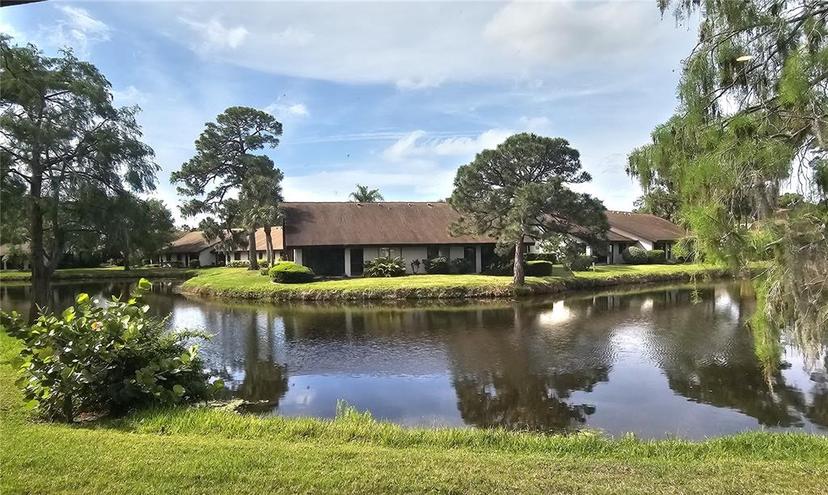 Picture of 3354 Sandleheath Unit 13, Sarasota FL 34235