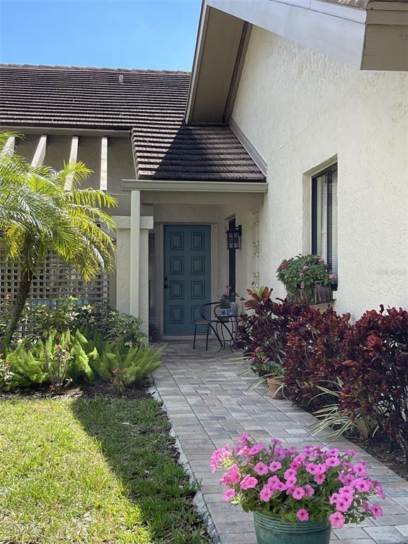 Picture of 3354 Sandleheath Unit 13, Sarasota FL 34235